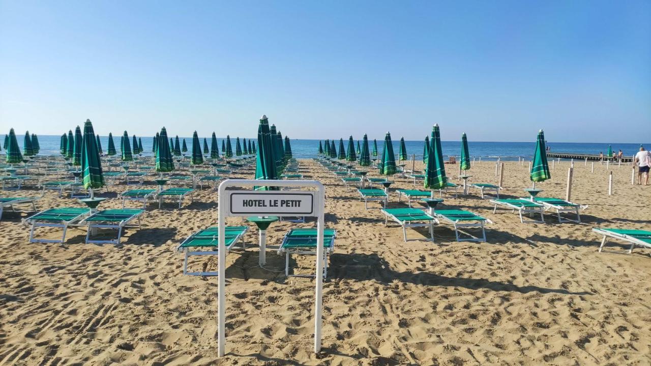 Le Petit Hotel Lido di Jesolo Exterior photo